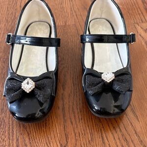 Elegant Black Kids Mary Jane Shoes Sz 13